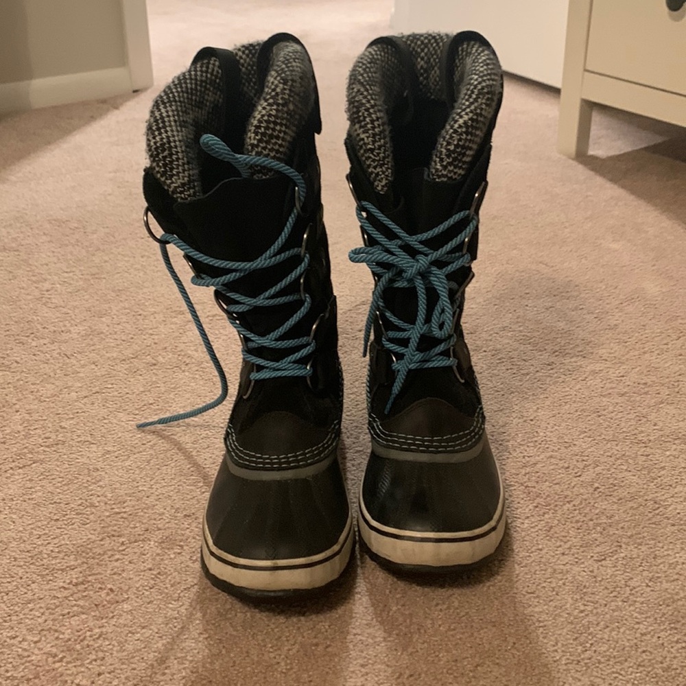 Sorel Joan of Arctic Winter Boots - Size 9